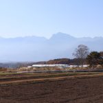 物件から徒歩2分程の南アルプスの眺望。